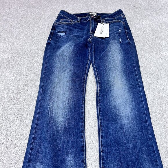 Special A Jeans Women’s Blue Straight Leg Distressed Pockets Size 3 NWT - Picture 6 of 12